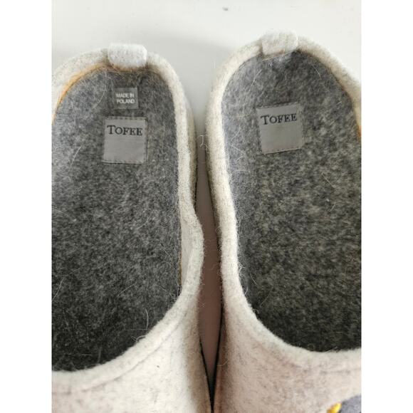 NWOT Women's Tofee Wool Felt Penguin Slippers, Size 8 - Picture 7 of 8